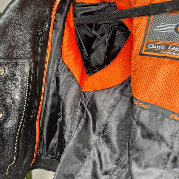 Vintage Motorcycle Leather Jacket - Picture 5 of 14